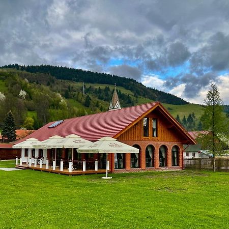 Biotour Camping & Restaurant Ghimeş-Făget Dış mekan fotoğraf