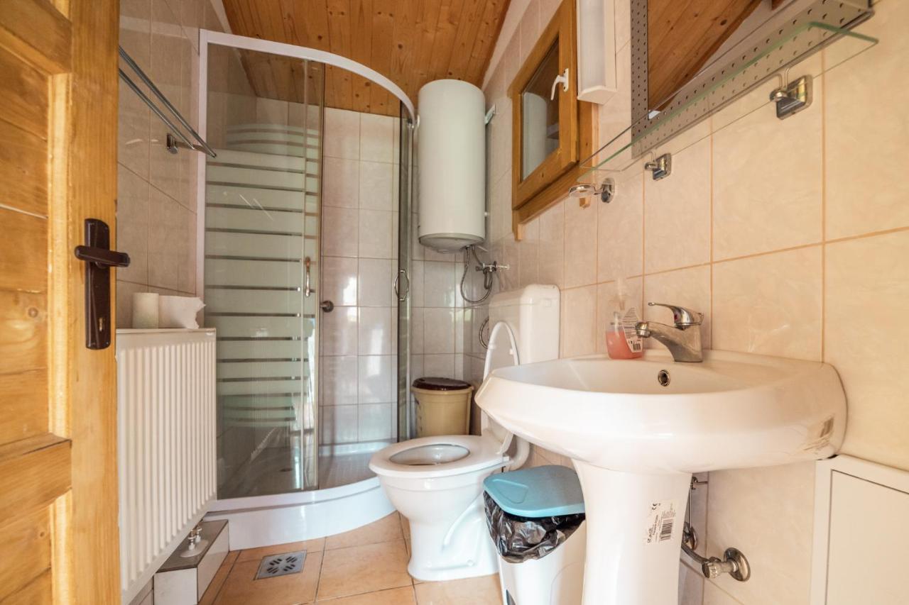 Biotour Camping & Restaurant Ghimeş-Făget Dış mekan fotoğraf