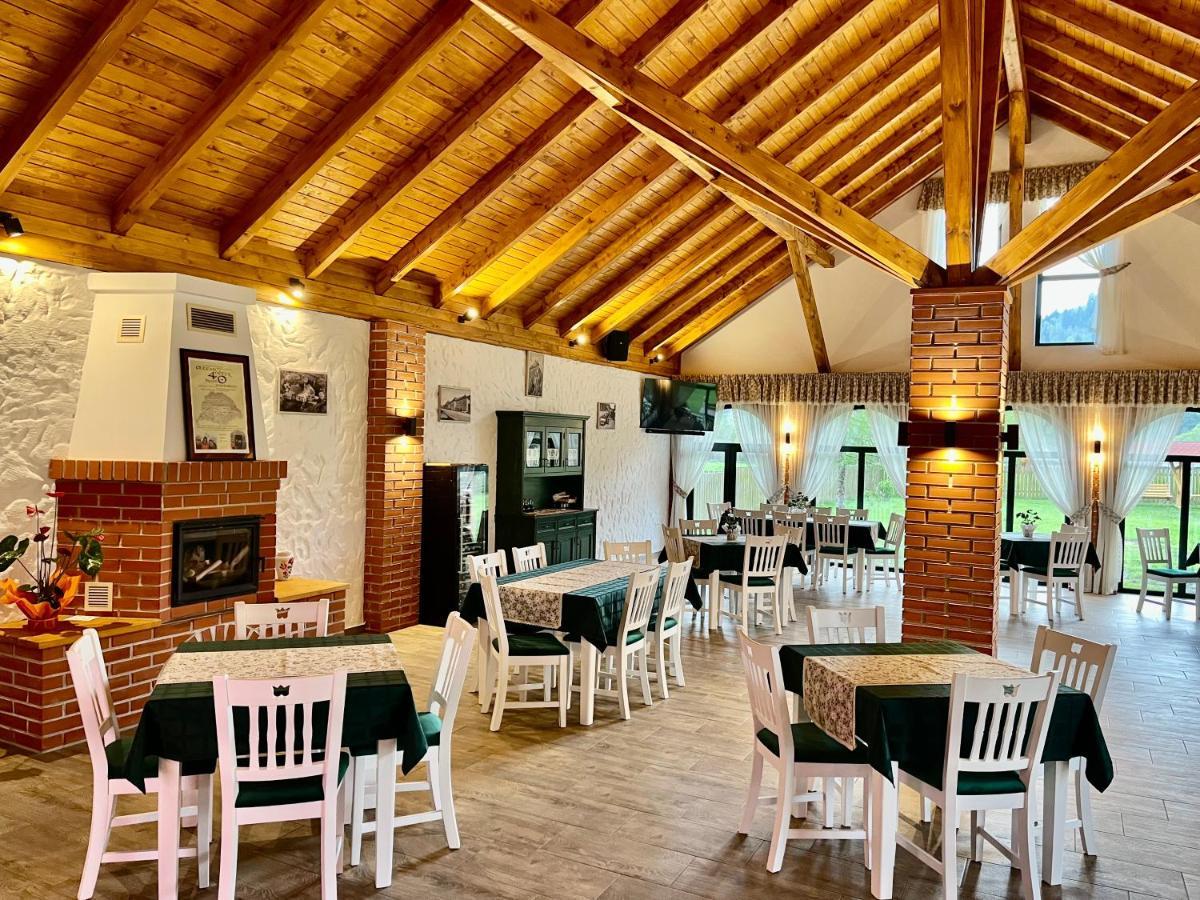 Biotour Camping & Restaurant Ghimeş-Făget Dış mekan fotoğraf