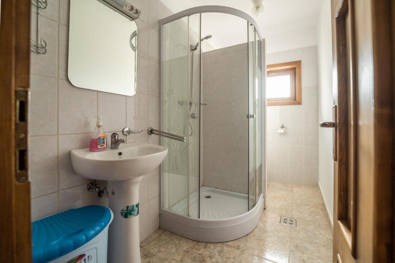 Biotour Camping & Restaurant Ghimeş-Făget Dış mekan fotoğraf