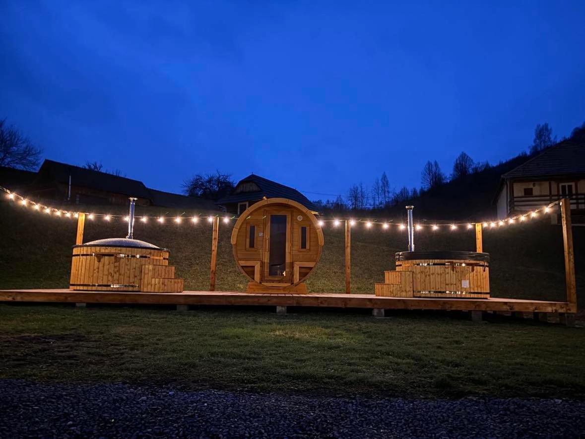 Biotour Camping & Restaurant Ghimeş-Făget Dış mekan fotoğraf